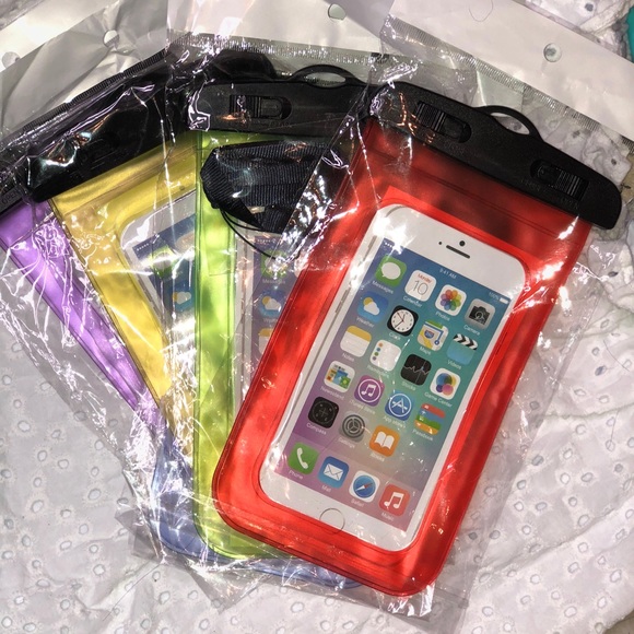 Waterproof Pouch Case - Picture 3 of 5